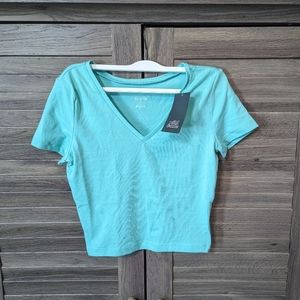 Wild Fable cropped top soft mint color size S NWT